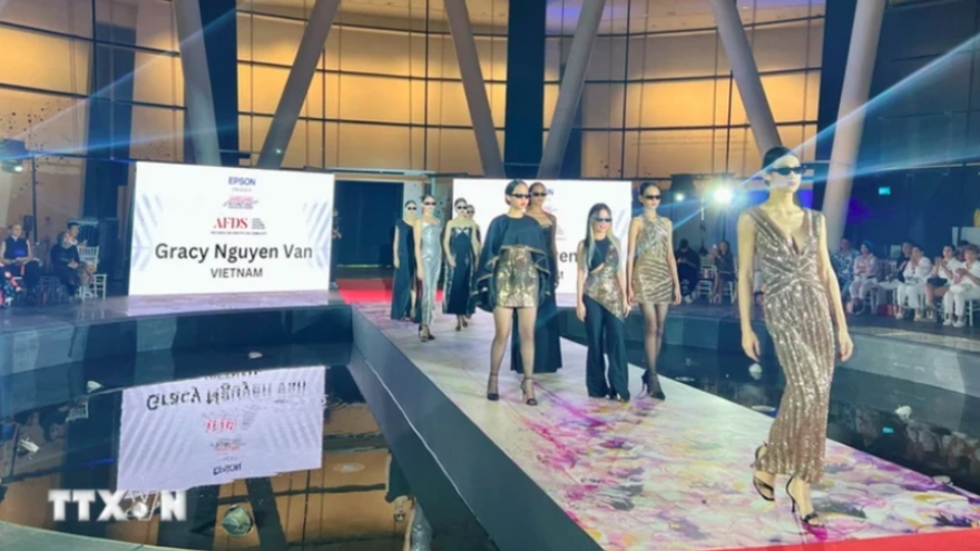 Vietnamese designers, models attend ASEAN International Fashion Week